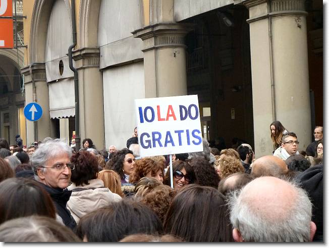 Clicca per scorrere le foto originali ingrandite