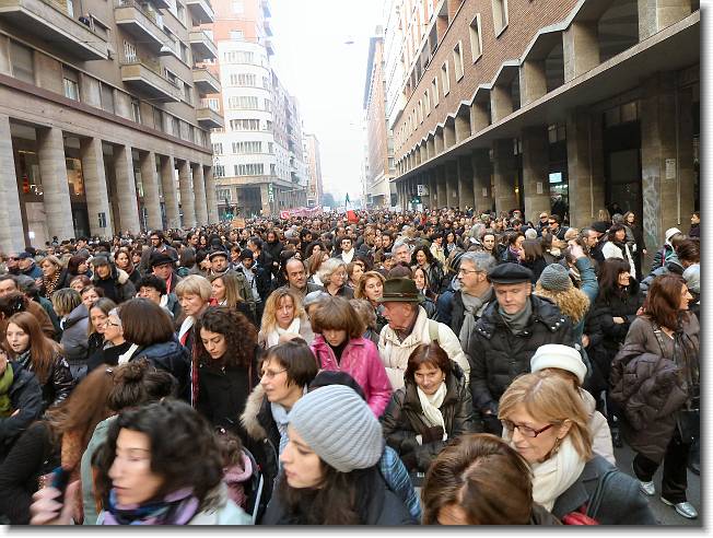 Clicca per scorrere le foto originali ingrandite