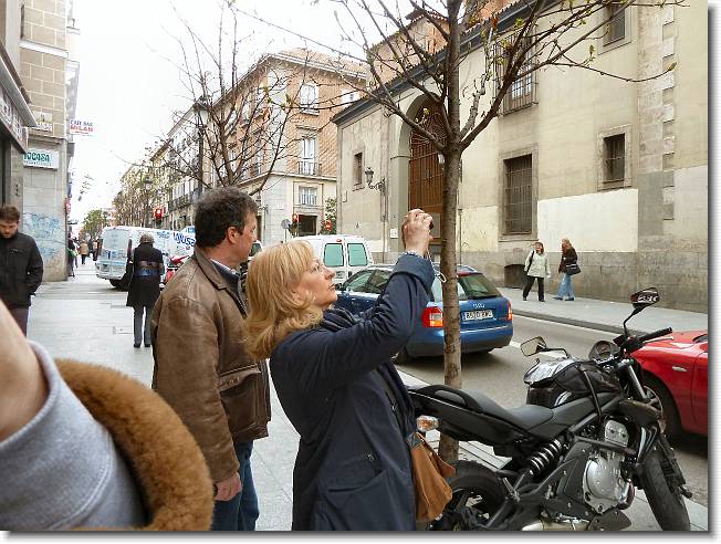 Clicca per scorrere le foto originali ingrandite