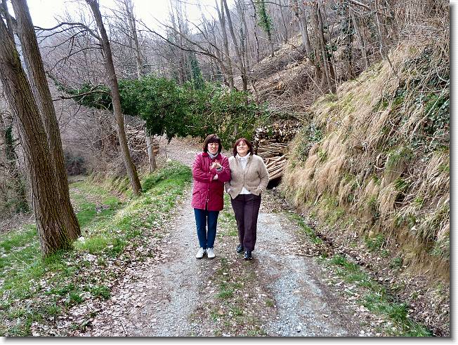 Clicca per scorrere le foto originali ingrandite