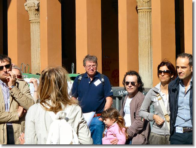 Clicca per scorrere le foto originali ingrandite