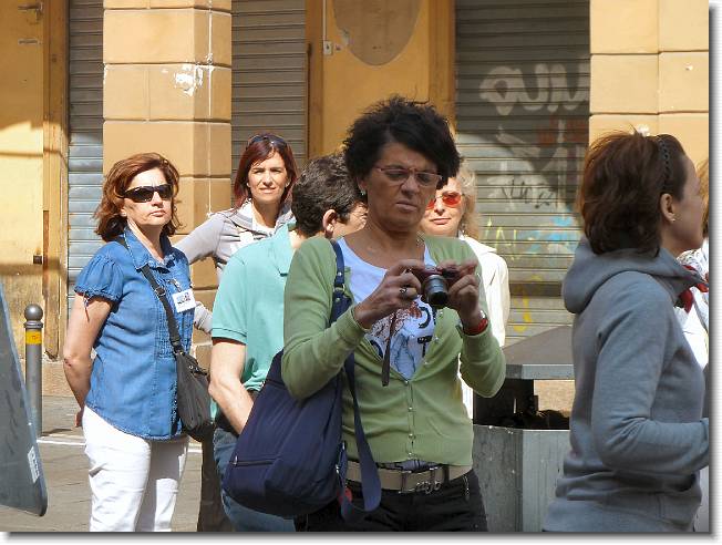 Clicca per scorrere le foto originali ingrandite