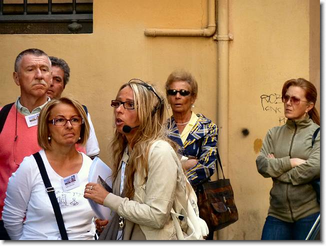 Clicca per scorrere le foto originali ingrandite