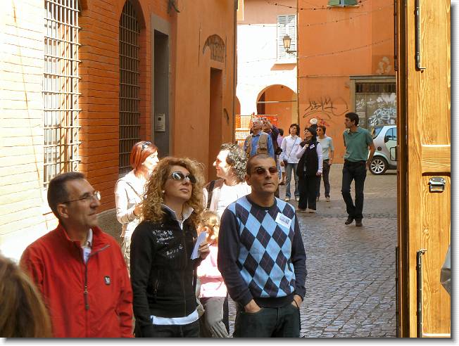 Clicca per scorrere le foto originali ingrandite