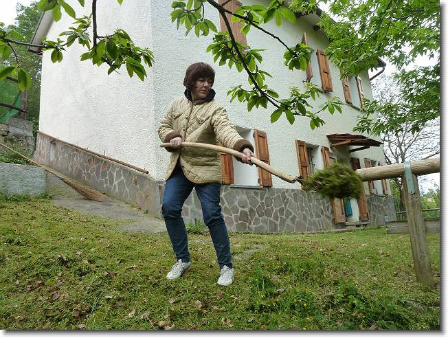 Clicca per scorrere le foto originali ingrandite