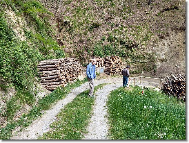 Clicca per scorrere le foto originali ingrandite