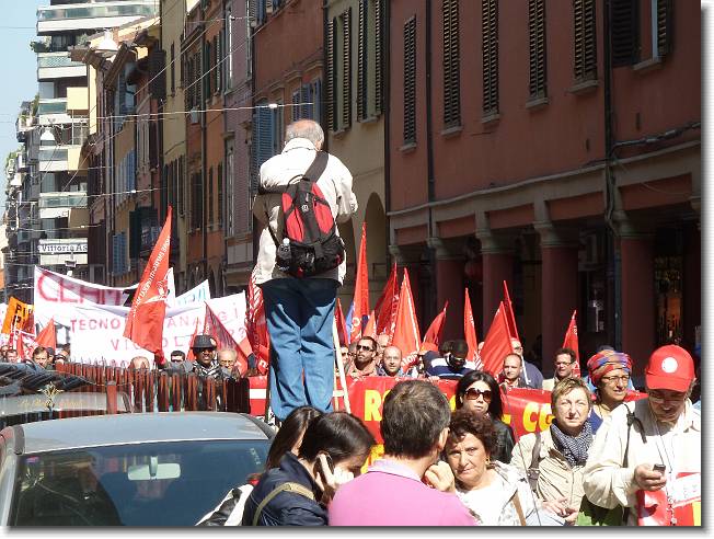 Clicca per scorrere le foto originali ingrandite