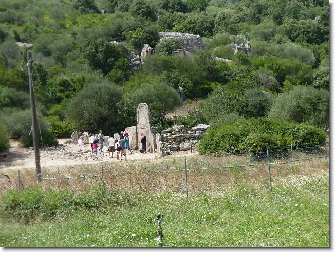 Clicca per scorrere le foto originali ingrandite