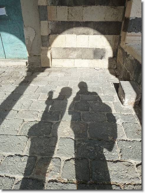 Clicca per scorrere le foto originali ingrandite