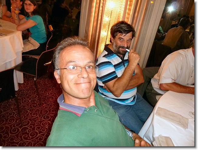 Clicca per scorrere le foto originali ingrandite