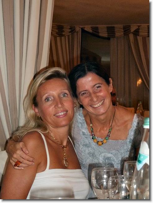 Clicca per scorrere le foto originali ingrandite