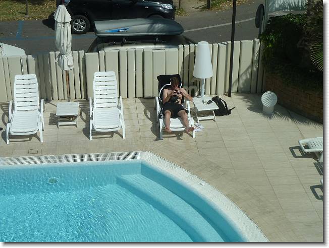 Clicca per scorrere le foto originali ingrandite