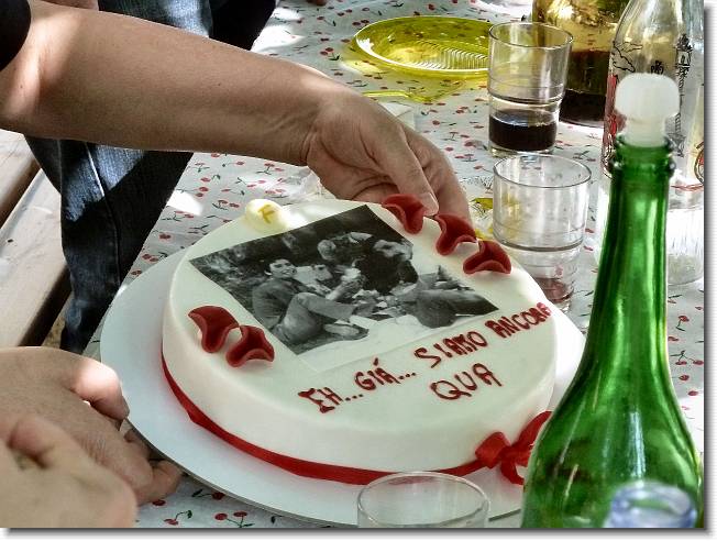 Clicca per scorrere le foto originali ingrandite