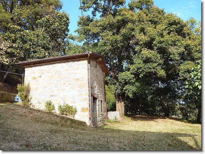 Clicca per scorrere le foto originali ingrandite