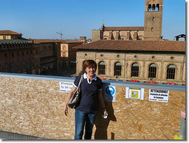 Clicca per scorrere le foto originali ingrandite