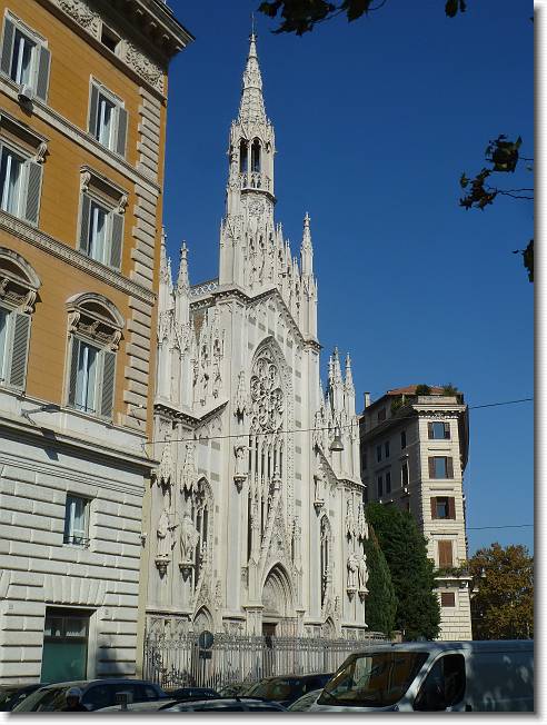 Clicca per scorrere le foto originali ingrandite