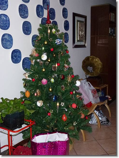 Clicca per scorrere le foto originali ingrandite