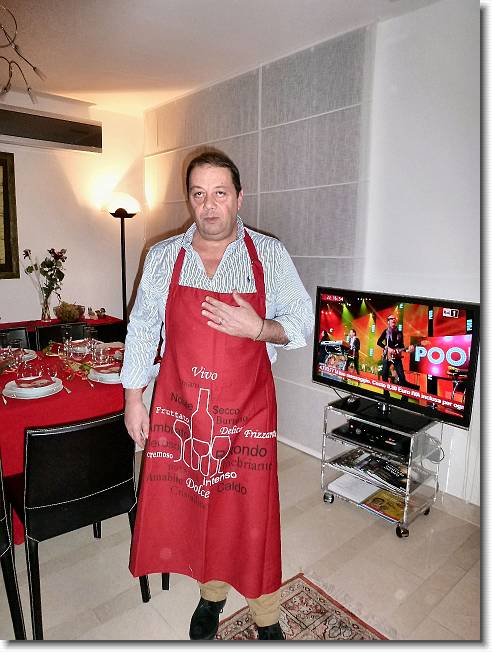 Clicca per scorrere le foto originali ingrandite