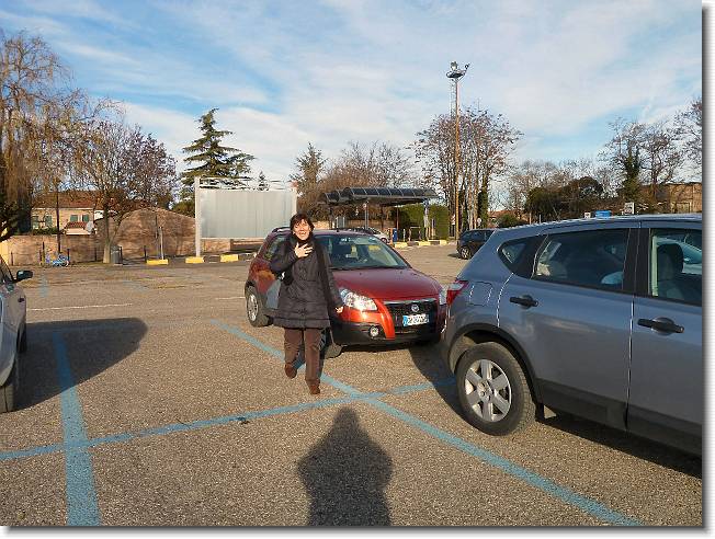 Clicca per scorrere le foto originali ingrandite