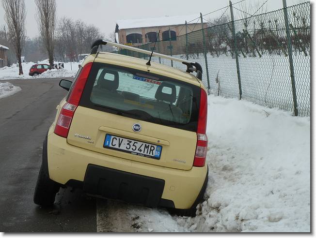 Clicca per scorrere le foto originali ingrandite
