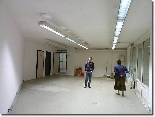 Clicca per scorrere le foto originali ingrandite