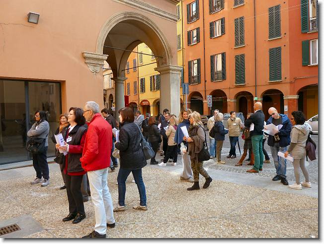 Clicca per scorrere le foto originali ingrandite