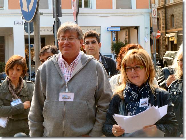 Clicca per scorrere le foto originali ingrandite