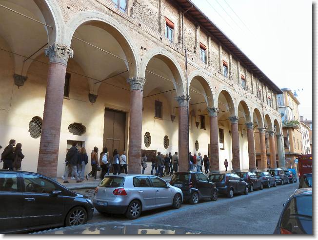 Clicca per scorrere le foto originali ingrandite