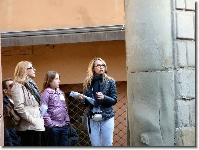 Clicca per scorrere le foto originali ingrandite
