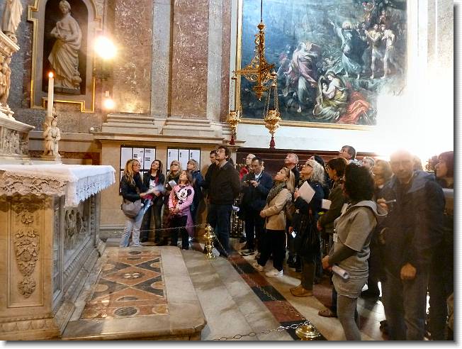 Clicca per scorrere le foto originali ingrandite