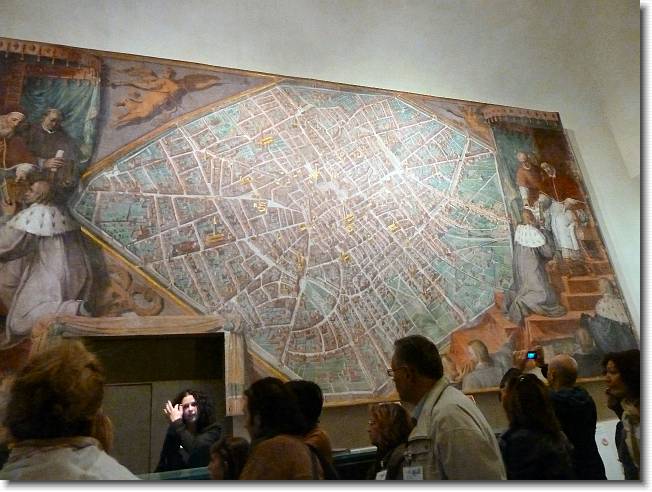 Clicca per scorrere le foto originali ingrandite