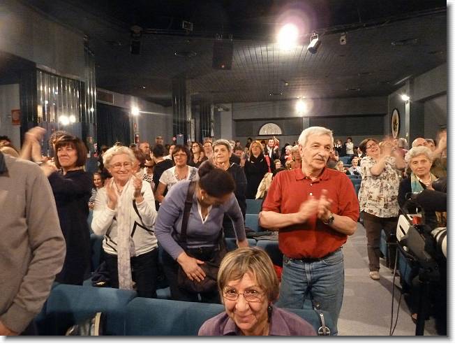 Clicca per scorrere le foto originali ingrandite