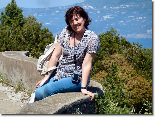 Clicca per scorrere le foto originali ingrandite