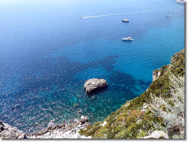 Clicca per scorrere le foto originali ingrandite