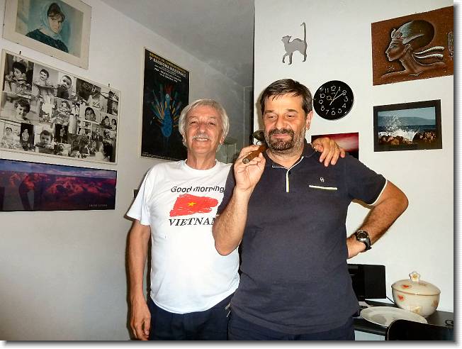 Clicca per scorrere le foto originali ingrandite