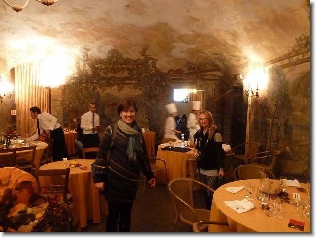 Clicca per scorrere le foto originali ingrandite
