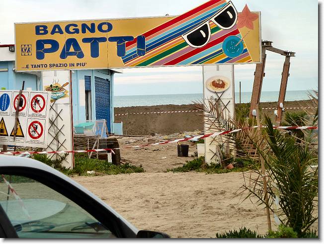 Clicca per scorrere le foto originali ingrandite