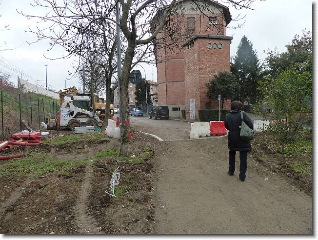 Clicca per scorrere le foto originali ingrandite