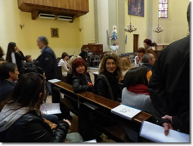 Clicca per scorrere le foto originali ingrandite