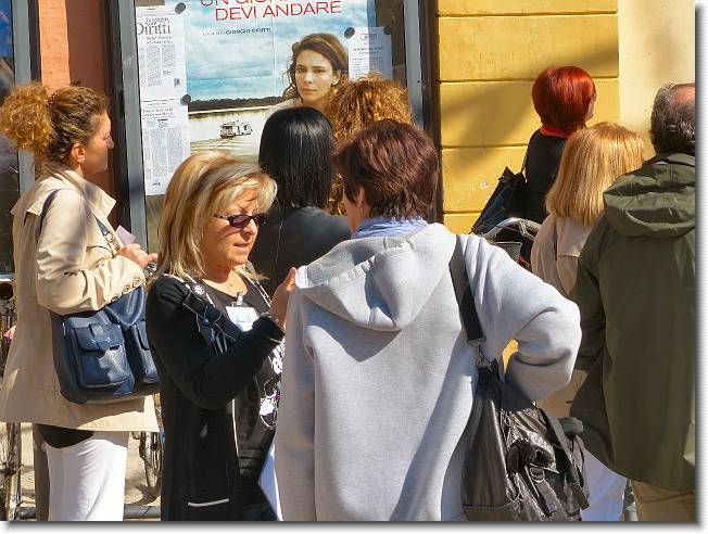 Clicca per scorrere le foto originali ingrandite