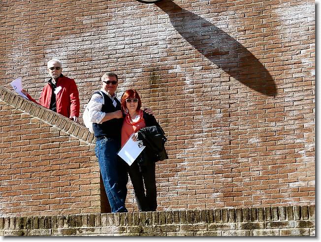 Clicca per scorrere le foto originali ingrandite