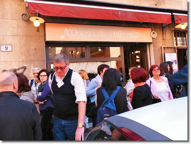 Clicca per scorrere le foto originali ingrandite