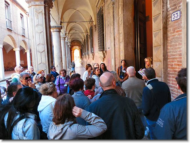 Clicca per scorrere le foto originali ingrandite