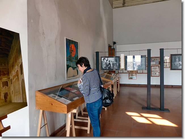 Clicca per scorrere le foto originali ingrandite