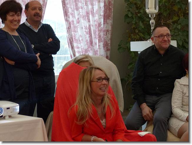 Clicca per scorrere le foto originali ingrandite