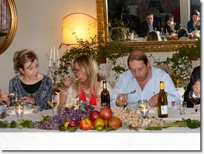 Clicca per scorrere le foto originali ingrandite