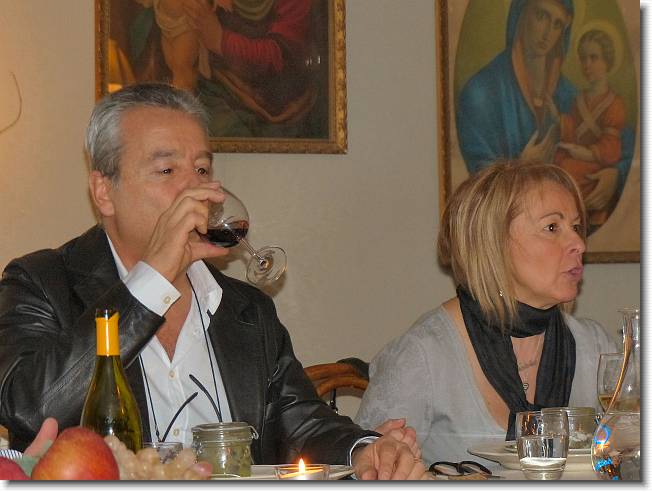 Clicca per scorrere le foto originali ingrandite