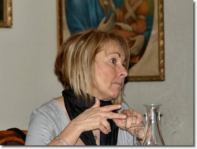Clicca per scorrere le foto originali ingrandite