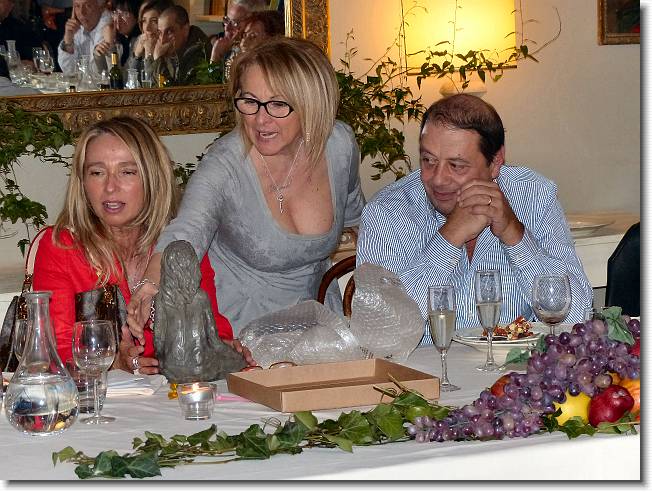 Clicca per scorrere le foto originali ingrandite