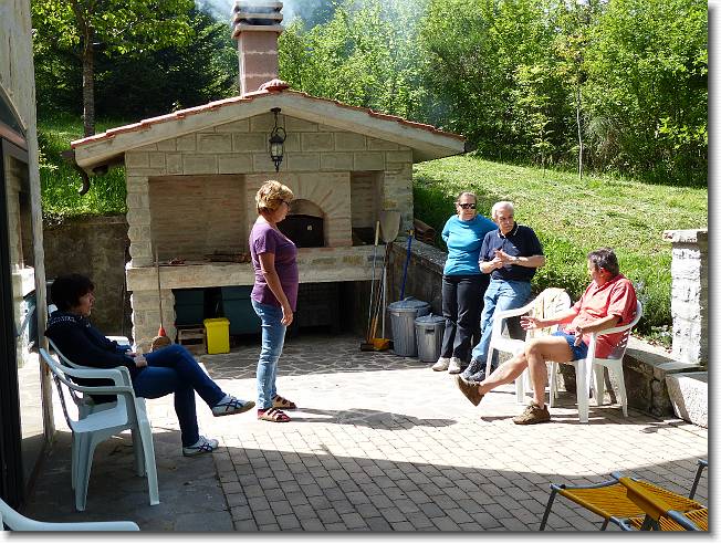 Clicca per scorrere le foto originali ingrandite